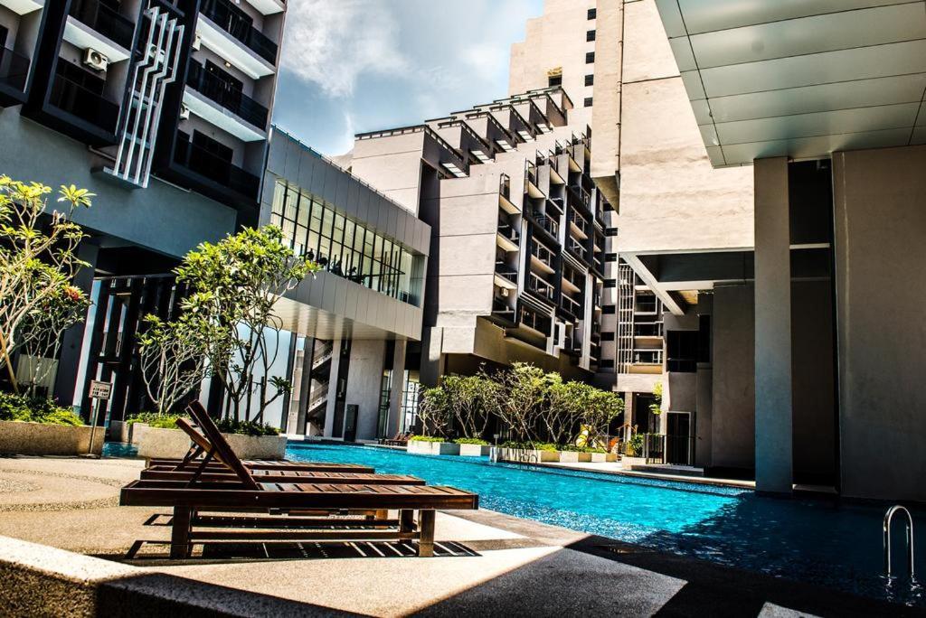 Thermospace Imperio A-17-19 Melaka City エクステリア 写真